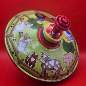 Vintage LBZ Child's Metal Toy Top Farm.